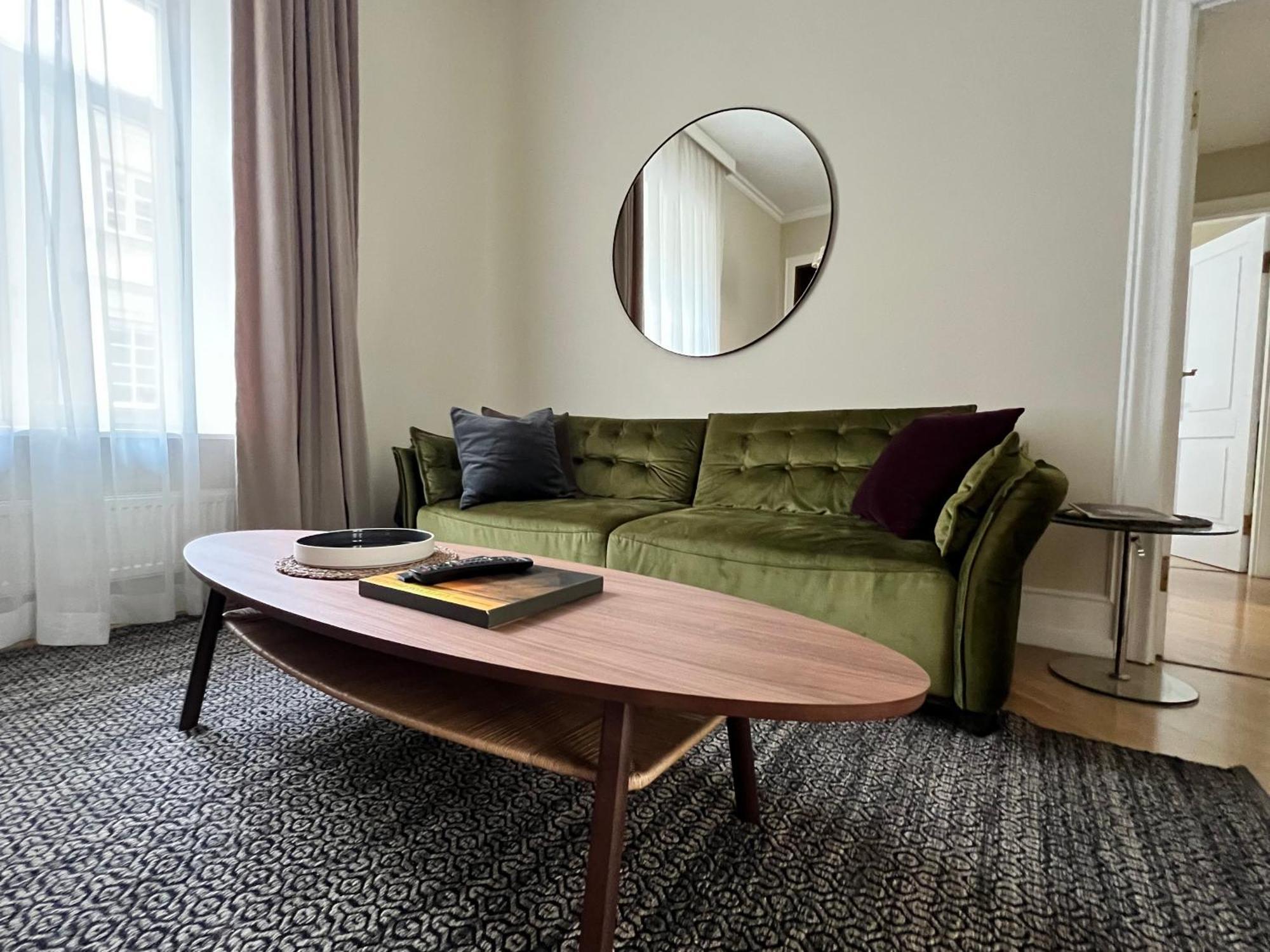 Vilnius Apartments & Suites - Old Town Екстер'єр фото